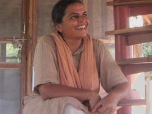 Deepika Kundaji - Femme Semencière Inde Auroville